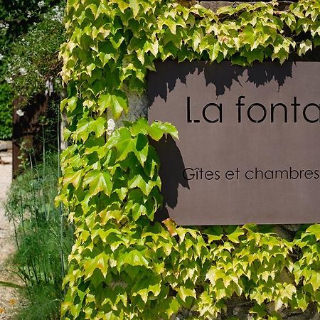 ホテル La Fontasse Lussan  エクステリア 写真